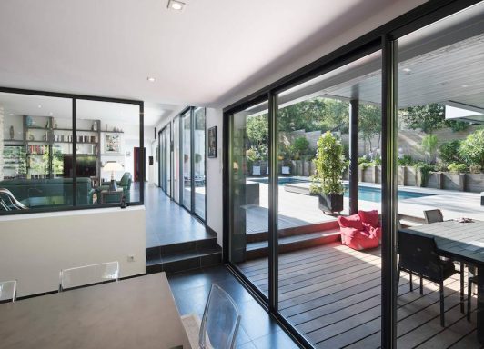 Menuiserie Aluminium pour maison contemporaine