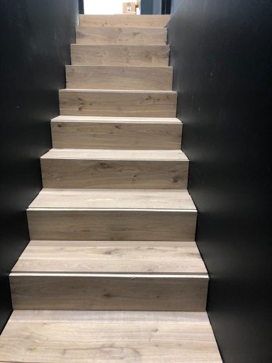 Rénovation d'escaliers pour Fitness Boutique